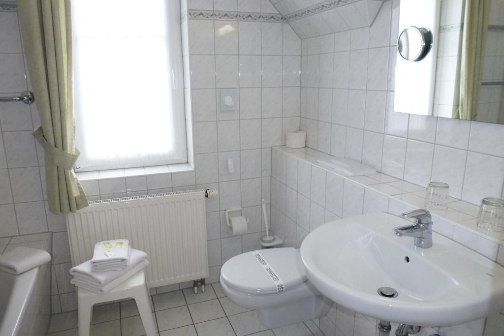Hotel Haus Kranich Prerow Pokoj fotografie